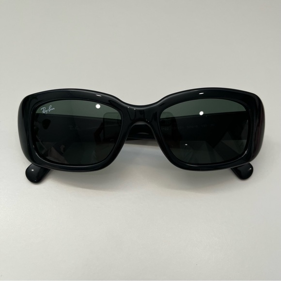 Sold on Depop - Ray-Ban RB4122 Black Rectangular Sunglasses w Green Lenses - Picture 7 of 11
